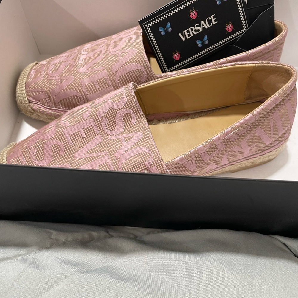 Versace Le Madusa Pink canvas Espadrille Slip-Ons size 37